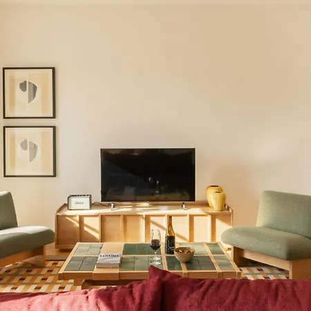 Ando Living - Fanqueiros House Appartement