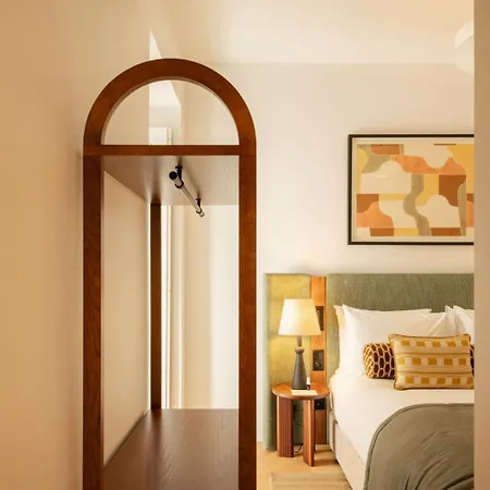 Ando Living - Fanqueiros House Daire *