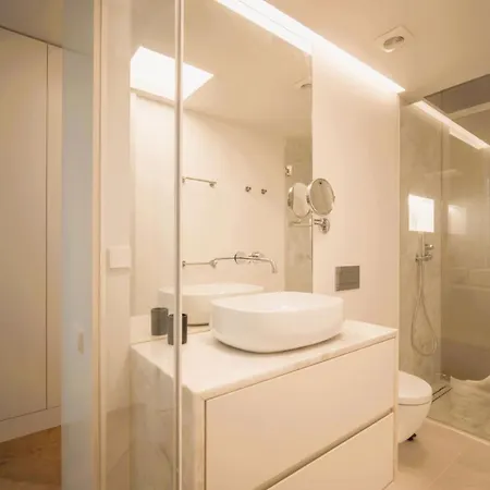 Ando Living - Fanqueiros House