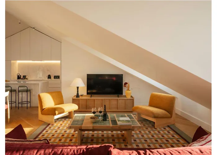 Ando Living - Fanqueiros House *